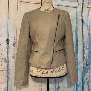 ✨EUC✨ Faux Leather Moto Jacket